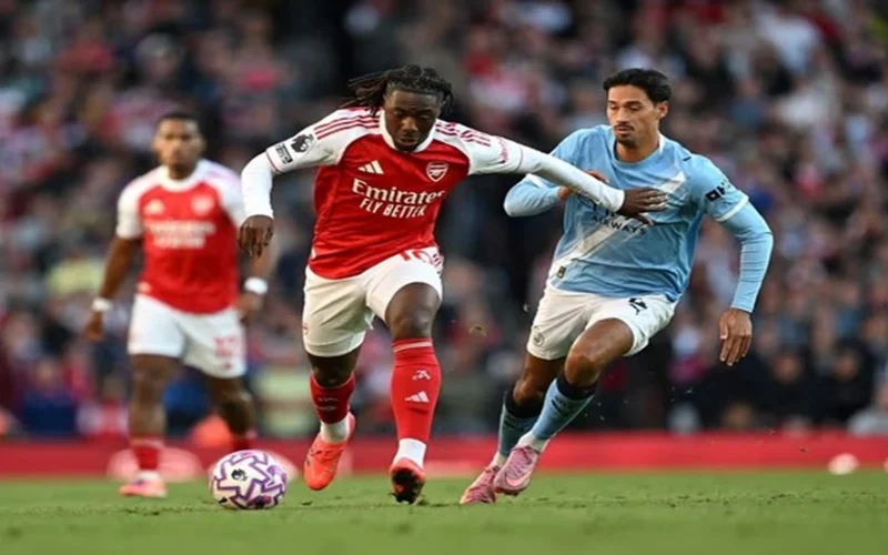 أماكن فقدان أرسنال ومانشستر سيتي النقاط المؤثرة في صراع لقب الدوري الإنجليزي بالدوري الإنجليزي الممتاز